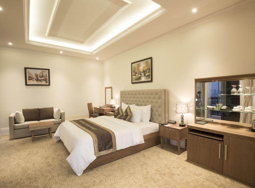 Khách sạn Merperle Crystal Palace